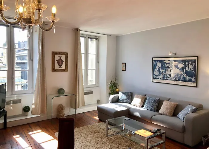 波多伦特公寓 公寓 *